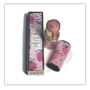 TOOFACED Tutti Frutti Highlighter Strawberry Spark